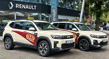 Dacia Bigster Taxis vor dem Autohaus Munderloh